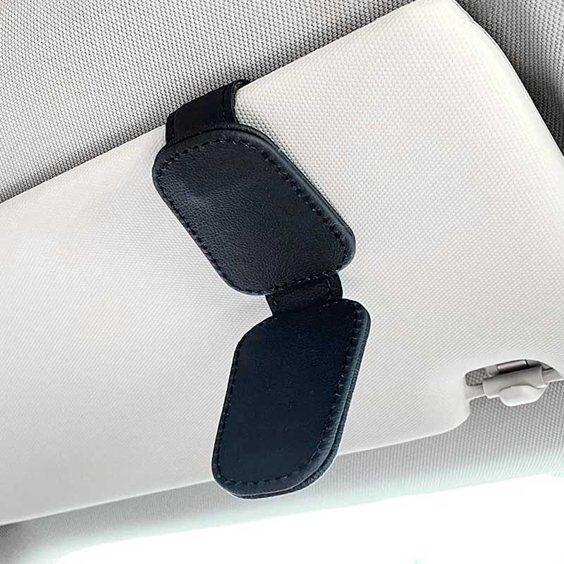 Brillenhalter fürs Auto